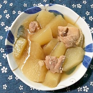 聖護院大根と鶏モモ肉の煮物